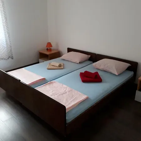 Ivan Apartment *